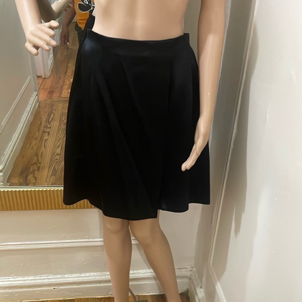 Diane Von Furstenberg Black A-Line Knee-Length Skirt